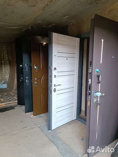 Двери входные металлические