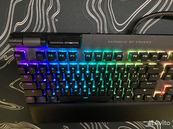 Asus rog strix flare II animate