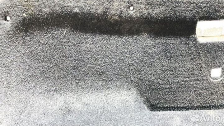 Обшивка крышки багажника Volkswagen Bora седан 1.6