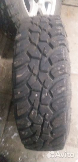 Продам колёса 225/75R16
