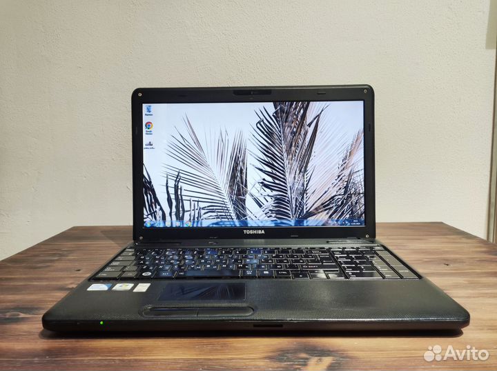 Ноутбук Toshiba Intel Pentium Dual Core 4GB