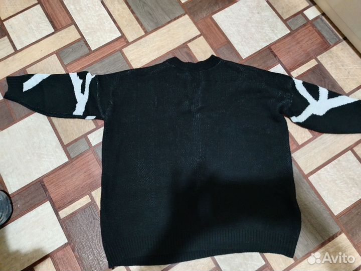 Свитер opium y2k sk8