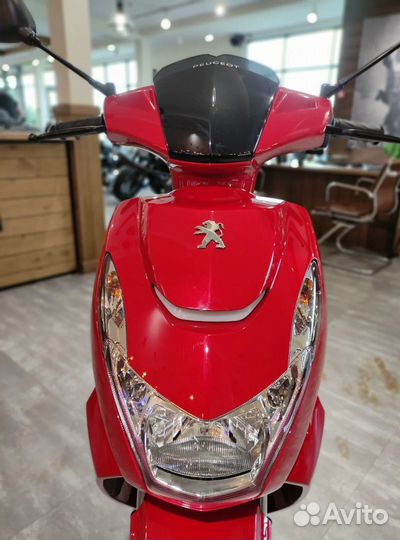 Скутер Peugeot Kisbee 50
