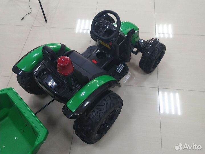 Детский электромобиль трактор