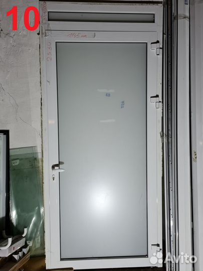 Двери алюминиевые