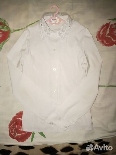 Блузка школьная