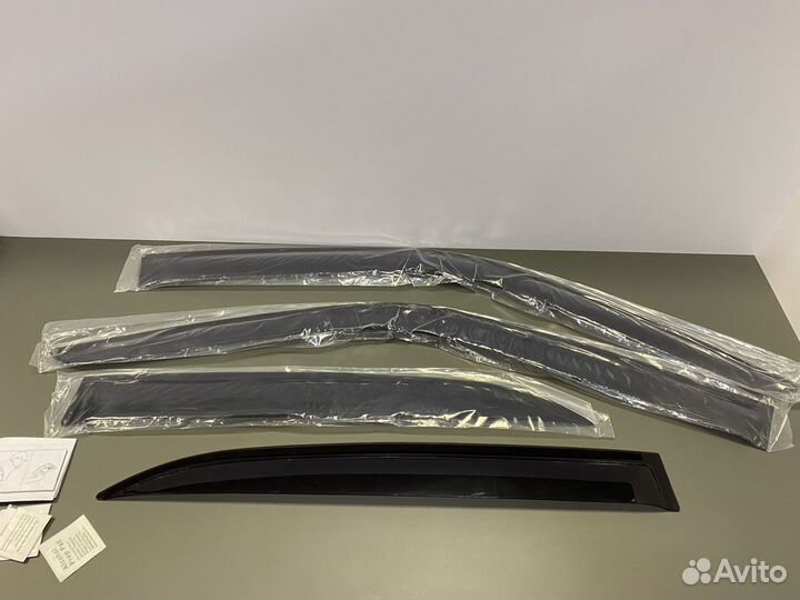 Ветровики Mercedes Benz w140