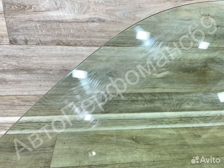 Стекло переднее левое Land Cruiser Prado 120