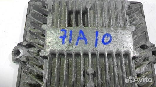 Блок управления двс citroen C8 (71A10PC01)