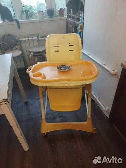 Стул для кормления Capella