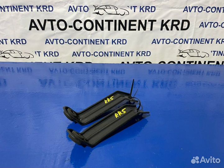 Крепление радиатора Honda Elysion RR5 J35A