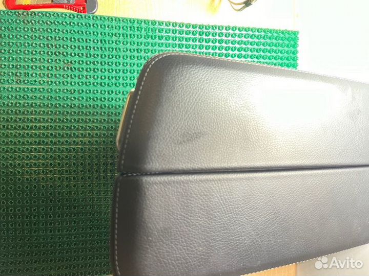 Подлокотник Mercedes-Benz Gls W166 3.0D 2018