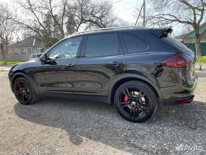 Porsche Cayenne Turbo 4.8 AT, 2012, 231 000 км