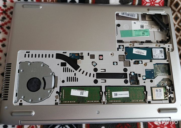 HP 430 i3 8130u 8/256 probook