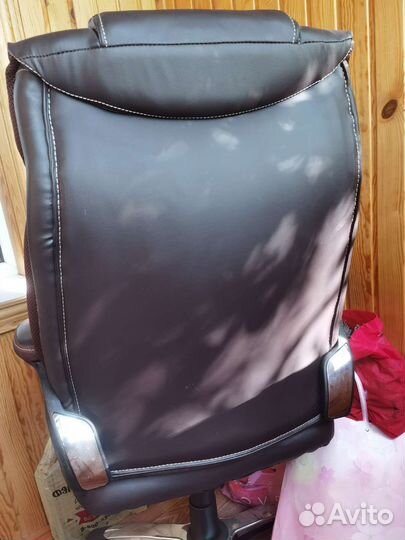 Компьютерное кресло