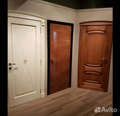 Двери межкомнатные бу Волховец, Италия