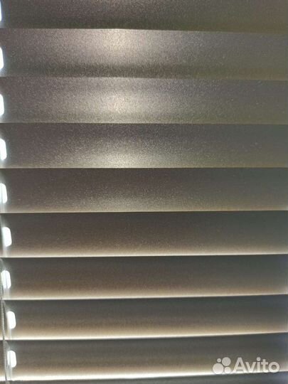 Жалюзи горизонтальные