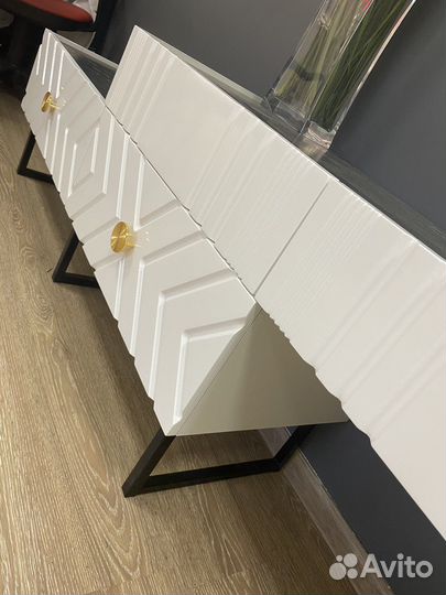 Тумба под тв 