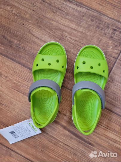 Новые оригинальные сандалии crocs с 23 по 27