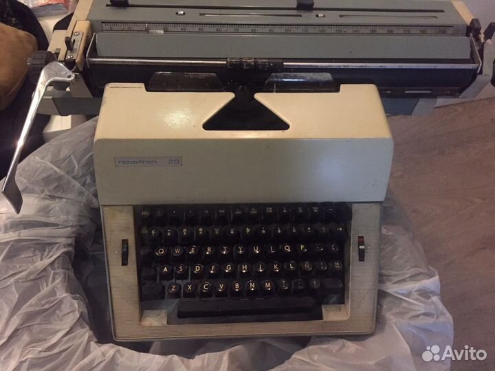 Пишущая машинка