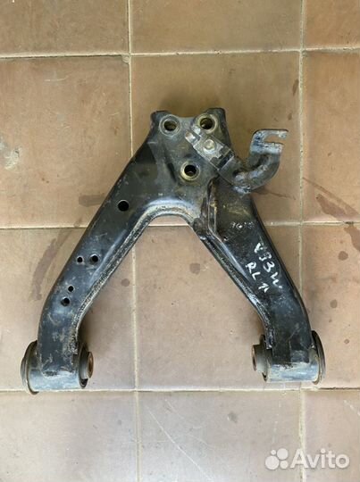 Рычаг подвески задний верхний Mitsubishi Pajero IV