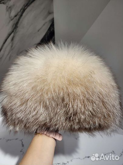 Шапка из песца женская