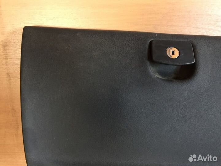 Бардачок Peugeot 407 с2004-2011г Пежо 407 с 2004-2