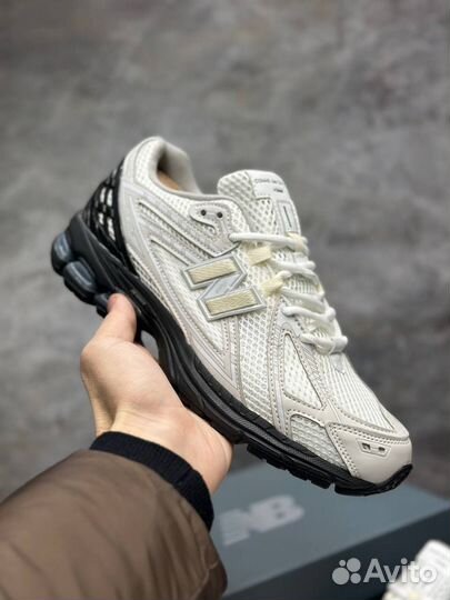 Кроссовки мужские new balance