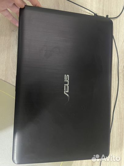 Ноутбук asus