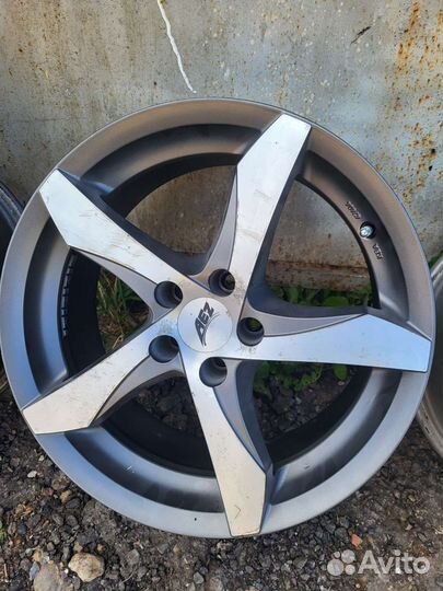 Литые диски r17 AEZ