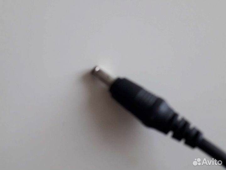 Автомобильная зарядка для телефона