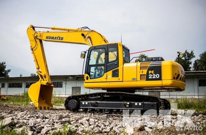 Стекло заднее на экскаватор Komatsu PC220