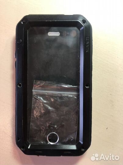 Противоударный бронечехол на iPhone 5/5S/5C