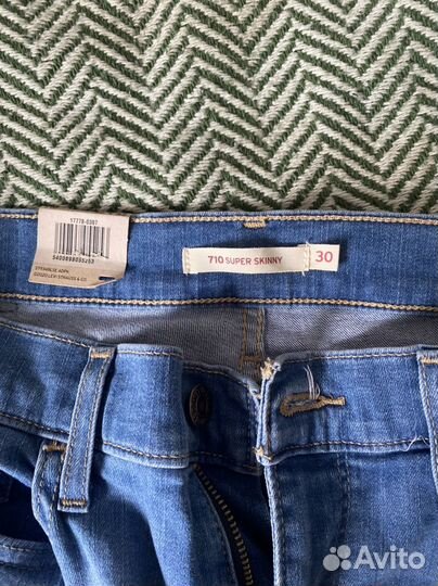 Джинсы женские levis новые