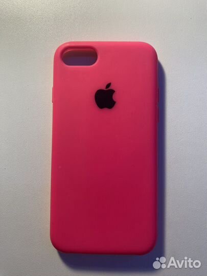 Чехлы на iPhone 7/8