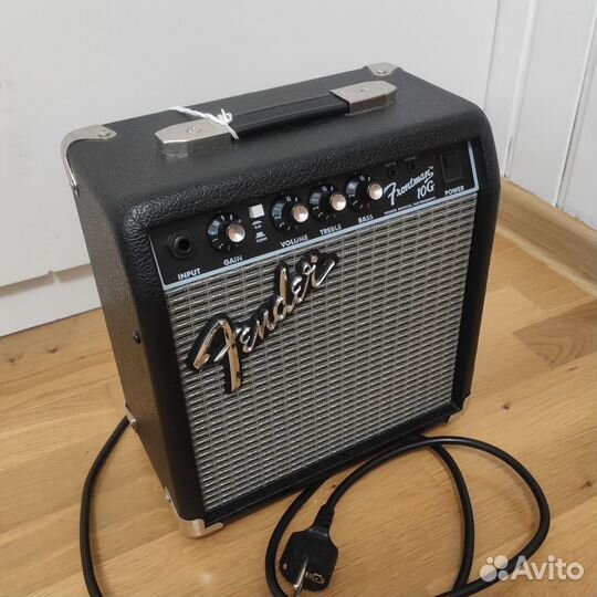 Комбоусилитель fender frontman 10G