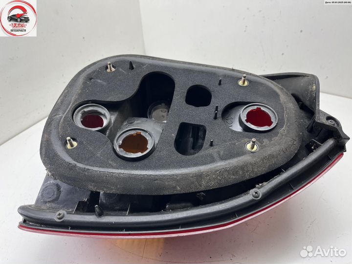 Фонарь задний левый б/у Honda Civic (1995-2000) RR1262