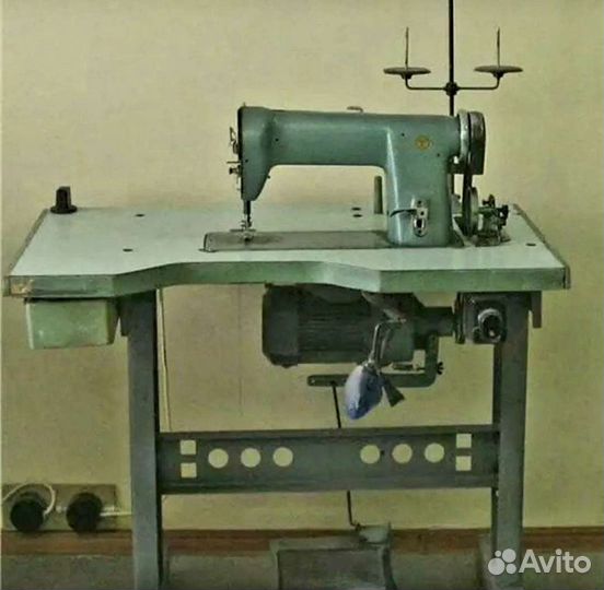 Рукавная швейная машина