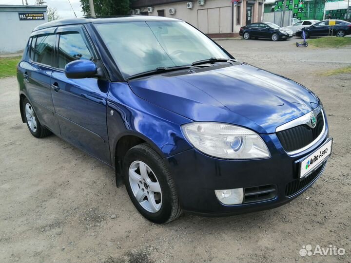Skoda Fabia 1.6 AT, 2008, 209 000 км