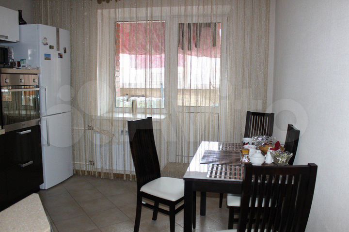 2-к. квартира, 57 м², 8/9 эт.