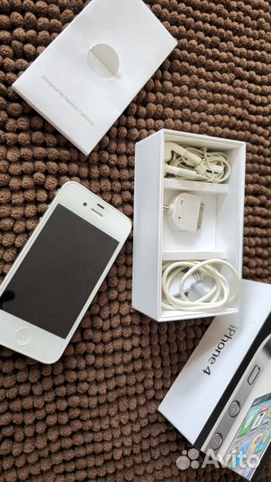 iPhone 4, 16 ГБ