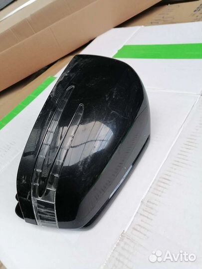 Мерседес 166 GL,GLE накладка зеркала левая