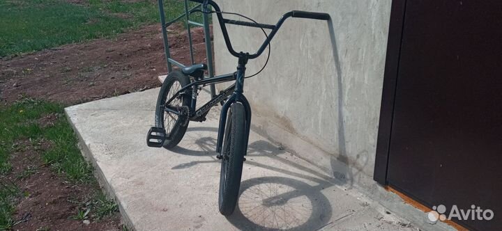 Трюковой велосипед bmx