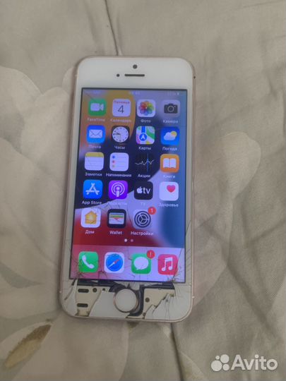 Телефон iPhone 5se