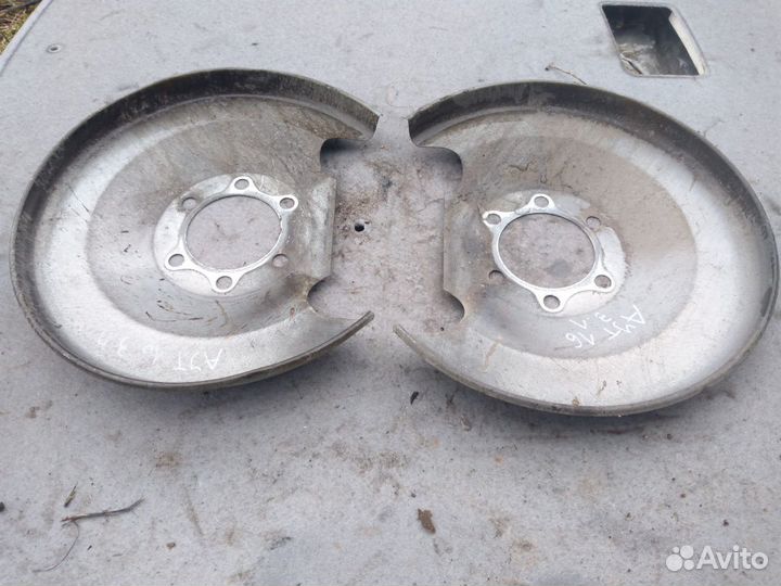 Защита тормозного диска задняя Mitsubishi Outlande