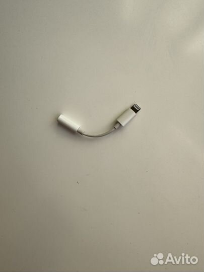 Адаптер Lightning/выход 3,5 мм для наушников