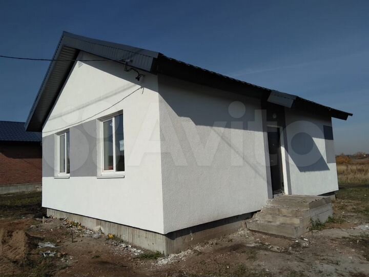 Коттедж 56 м² на участке 8 сот.