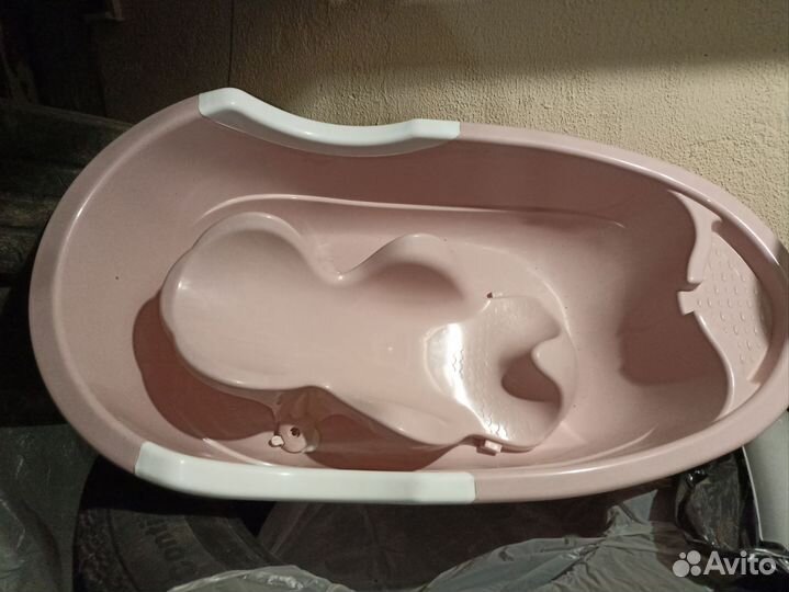 Ванночка для купания с горкой