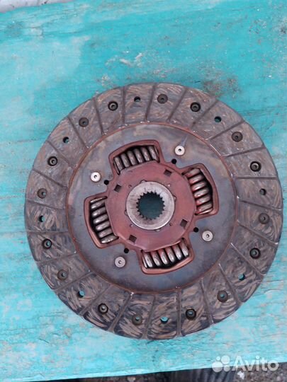 Продам корзину сцепления с диском