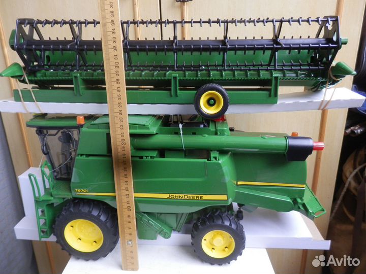 Зерноуборочный комбайн John Deere T670i
